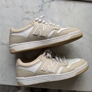 New Balance Women's Sneakers in White and Tan